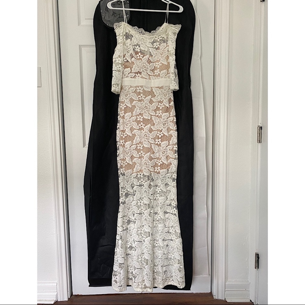 White Stretch Lace Maxi Dress